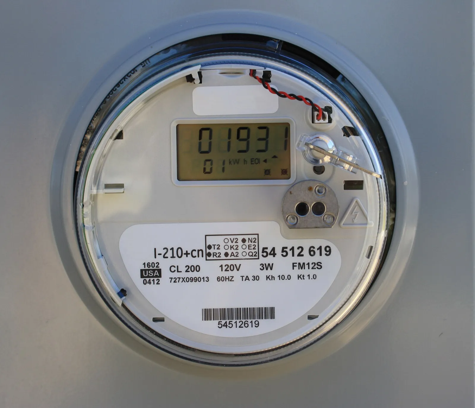 Digital smart electricity meter with LCD display
